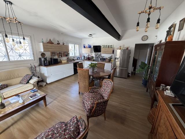 Maison vente à Aix-en-Provence, Salon-de-provence