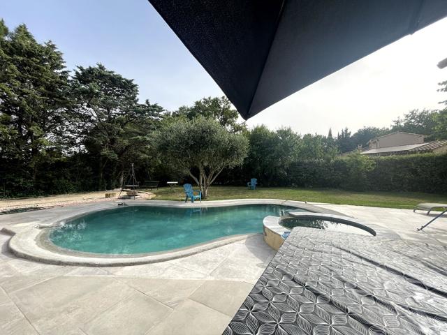 Maison location à Aix-en-Provence, Pélissanne