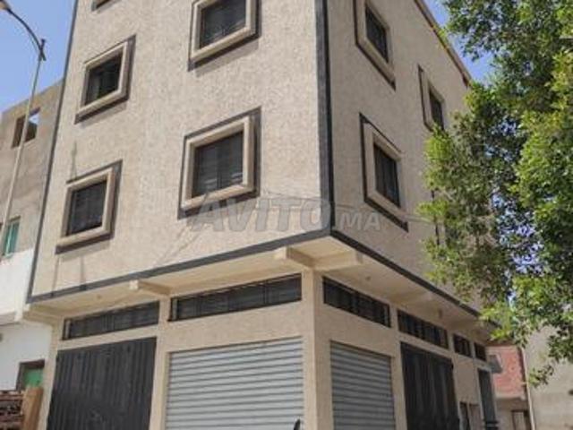 Local commercial vente à Settat, Gharb-Chrarda-Beni Hssen