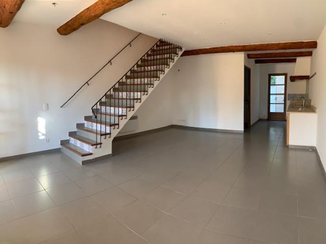 Maison location à Arles, La Salle Les Alpes
