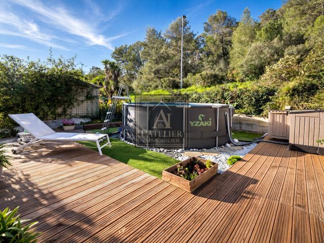Maison vente à Arrondissement de Toulon, Solliès-toucas