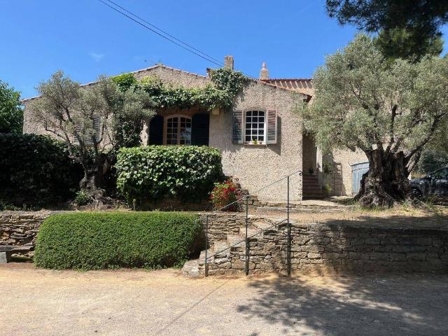 Maison vente à Saint-cyr-sur-mer