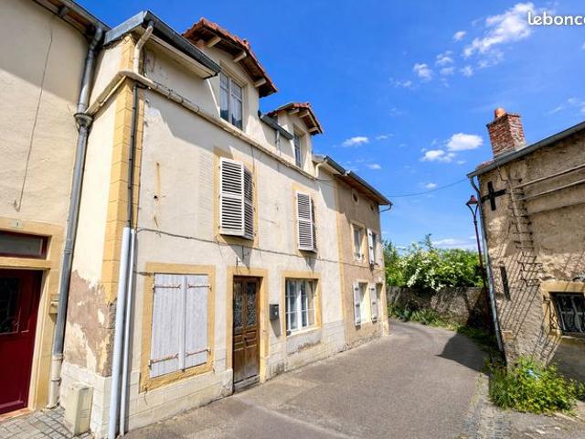 Maison vente à Montluçon, Vaux