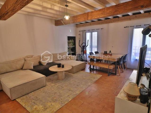 Maison vente à Nîmes, Montfrin