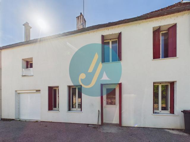 Maison vente à Cosne-Cours-sur-Loire, Saint-amand-en-puisaye