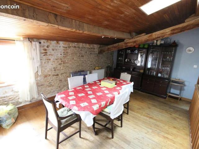 Maison vente à Confolens, Beaulieu-sur-sonnette