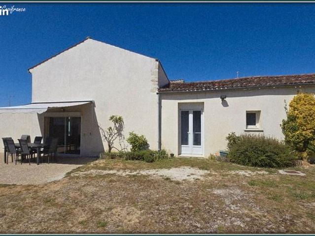 Maison vente à Saint-Jean-d'Angély, Les Eglises-d'argenteuil