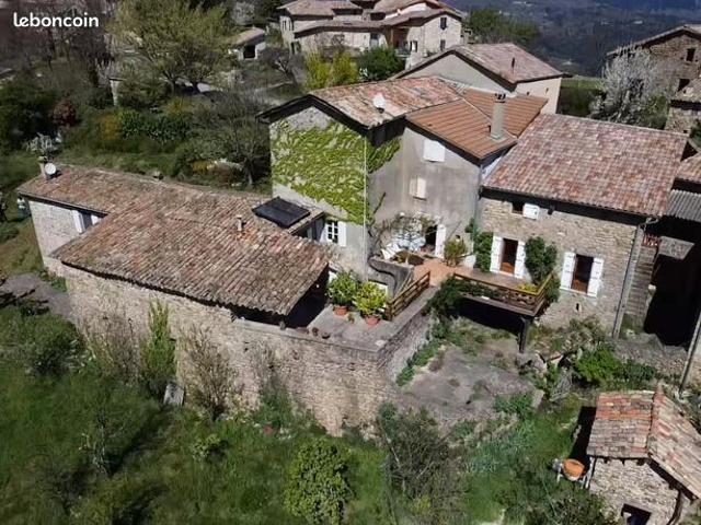 Maison vente à Largentière, Fabras