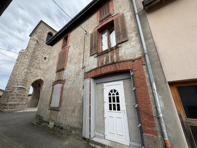 Maison vente à Montbrison, Saint-jean-la-vêtre