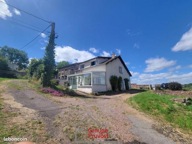 Maison vente à Roanne, Saint-bonnet-des-quarts