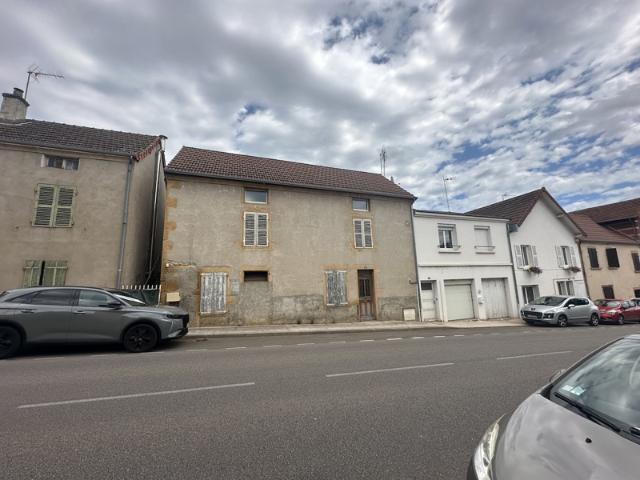 Maison vente à Charolles, Iguerande