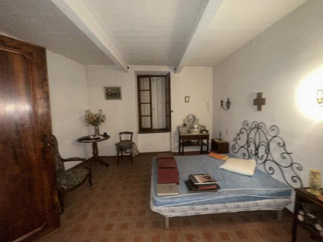 Maison vente à Narbonne, Thézan-des-corbières