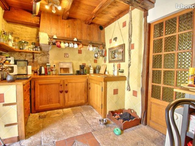 Maison vente à Fontenay-le-Comte, Saint-mesmin