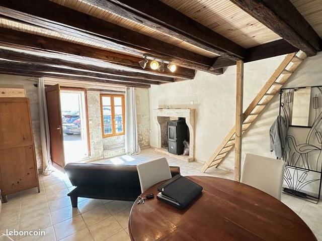 Maison vente à Poitiers, Tercé