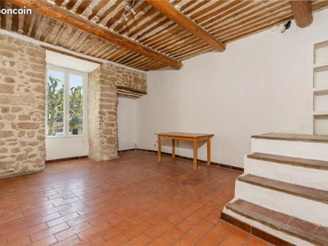 Maison vente à Aix-en-Provence, Alleins