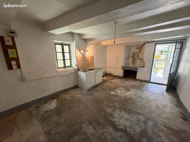 Maison vente à Carpentras, Entrechaux