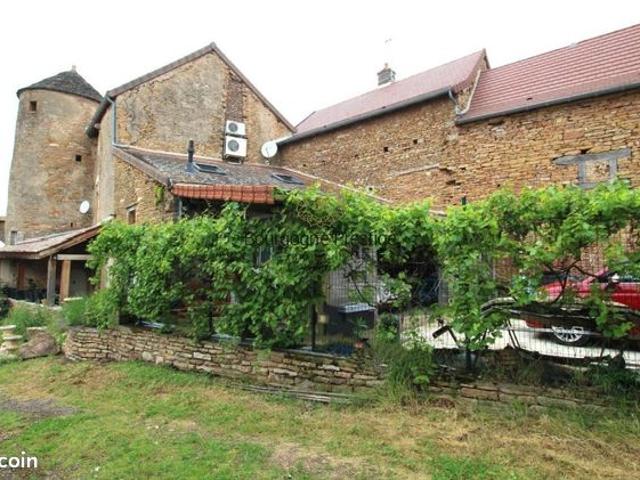 Maison vente à Mâcon, Tournus