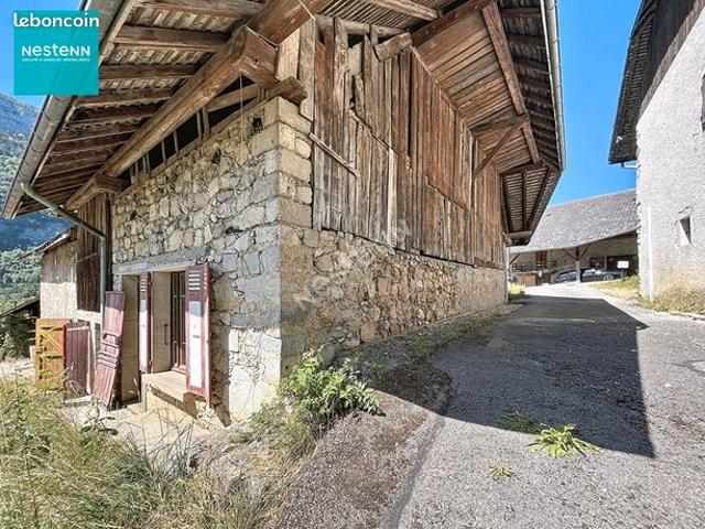 Maison vente à Annecy, Allèves