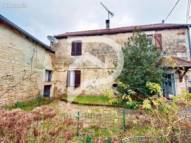 Maison vente à Langres, Arbot