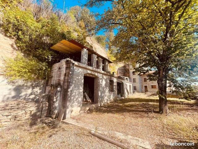 Maison vente à Charmes-sur-l'herbasse, Guadeloupe