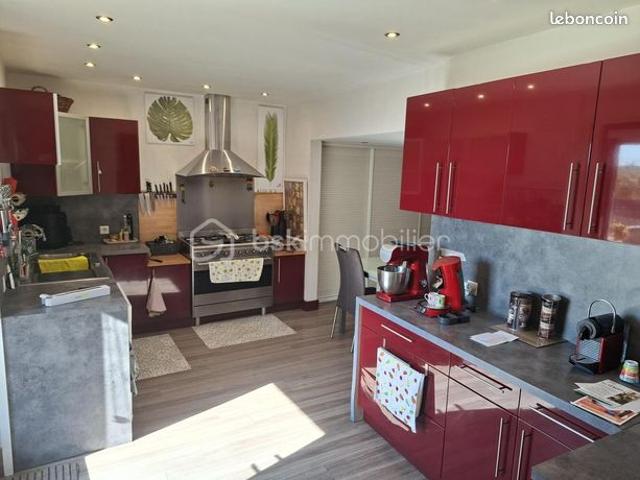 Maison vente à Nîmes, Aubord
