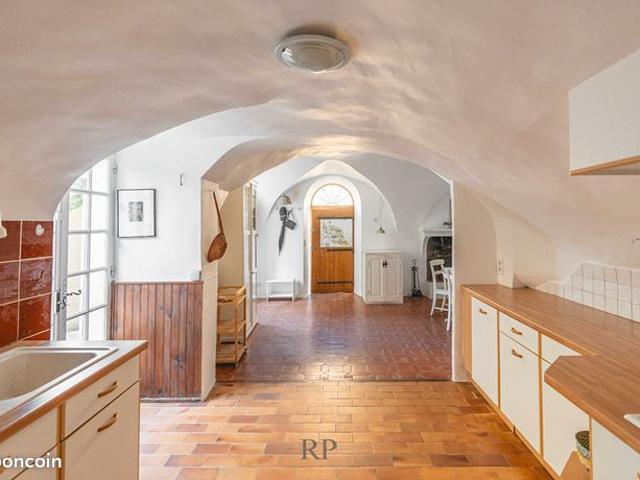 Maison vente à Apt, Vaugines