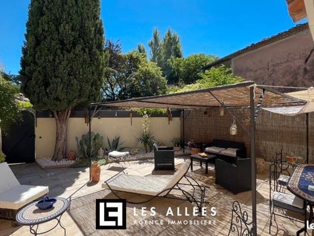 Maison vente à Carpentras, Grillon
