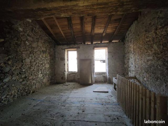 Maison vente à Confolens