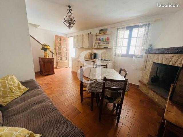 Maison vente à Carpentras, Bédoin