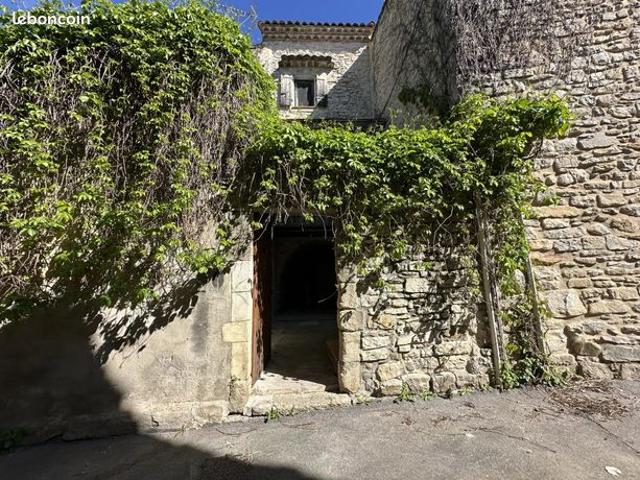 Maison vente à Nîmes, Clarensac