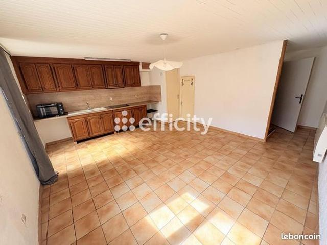 Maison vente à Aix-en-Provence, La Roque-d'anthéron