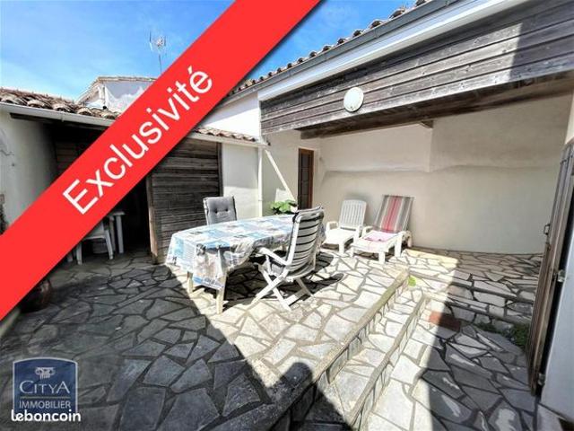 Maison vente à La Rochelle, Loix