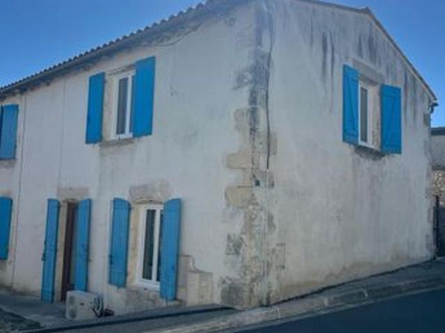Maison vente à Saintes, Arces