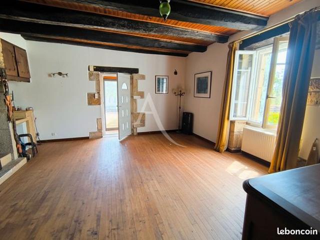 Maison vente à Gourdon, Goujounac