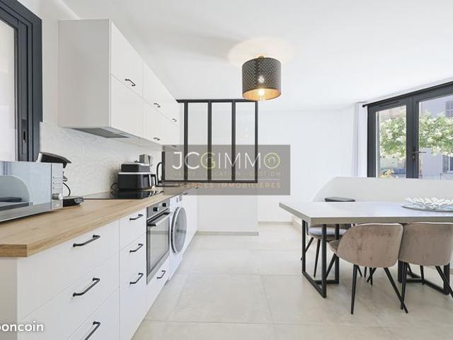 Maison vente à Arrondissement de Toulon, Collobrières