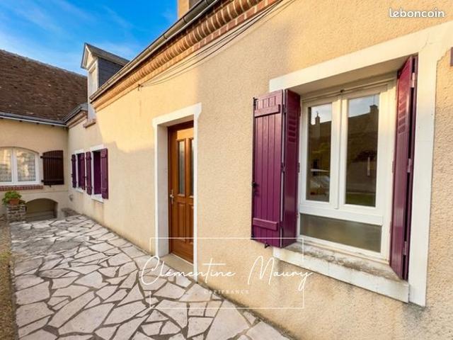 Maison vente à Vendôme, Azé