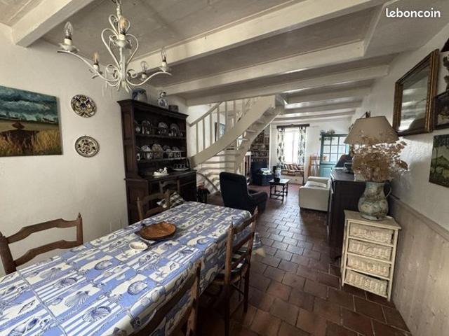 Maison vente à La Rochelle, La Flotte