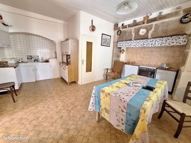 Maison vente à Figeac, Occitanie