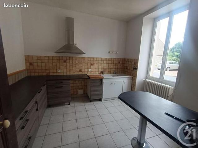 Maison vente à La Châtre, Thevet-saint-julien