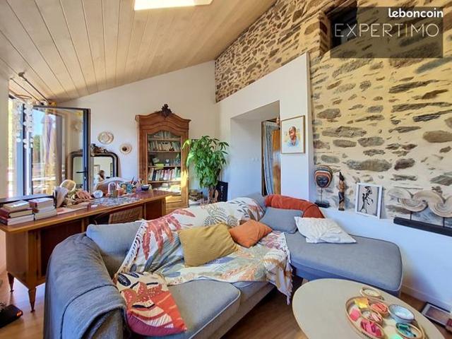 Maison vente à Millau, Salmiech