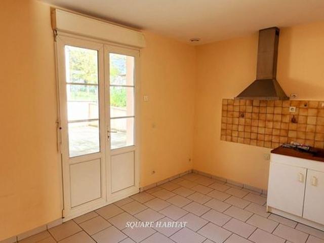 Maison vente à Mamers, Lamnay