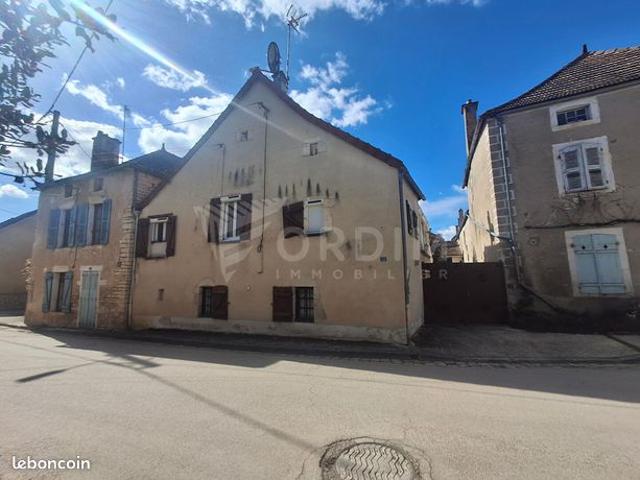 Maison vente à Montargis, Noyers