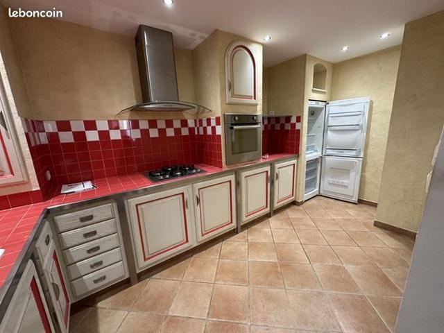 Maison vente à Arrondissement de Toulon, Solliès-toucas