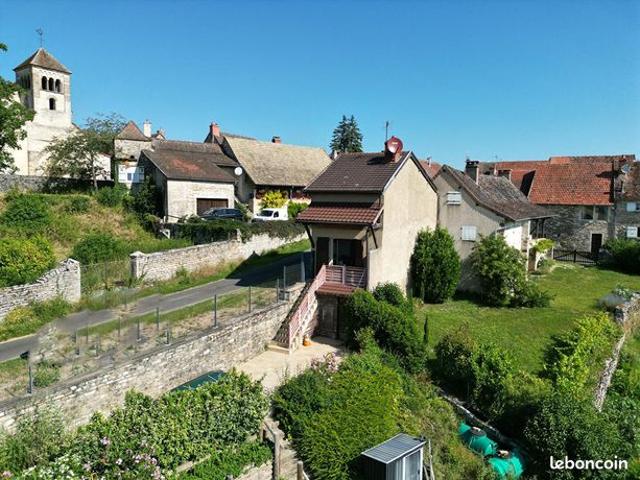 Maison vente à Mâcon, Saint-ythaire