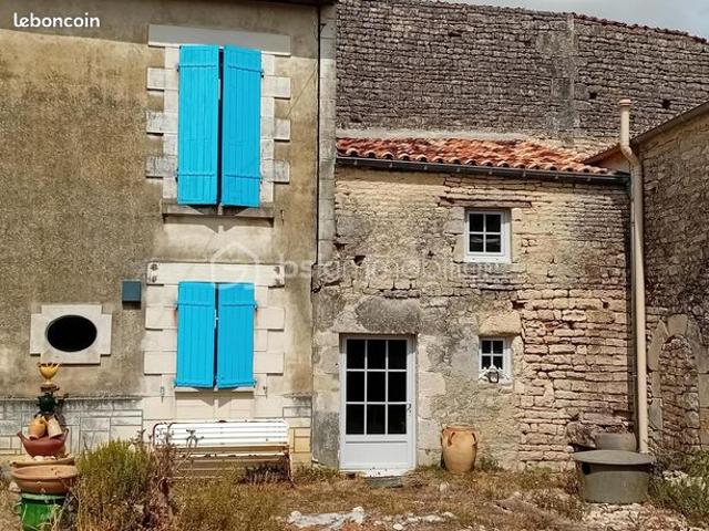 Maison vente à Saint-Mandé-sur-Brédoire, Charente-Maritime