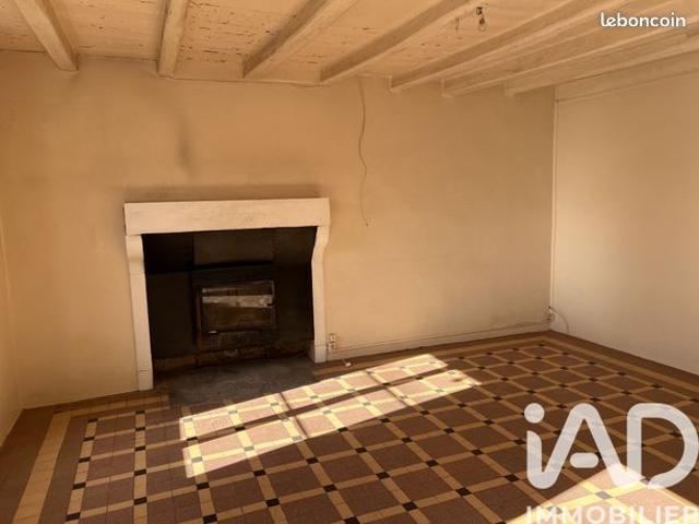Maison vente à Montmorillon, Voulême