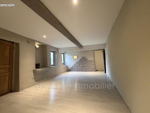 Maison vente à Arles, La Salle Les Alpes