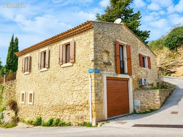 Maison vente à Apt, Ansouis