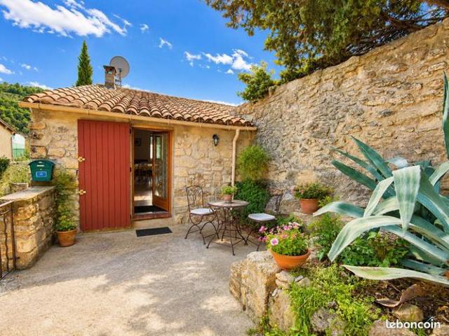 Maison vente à Apt, Ansouis