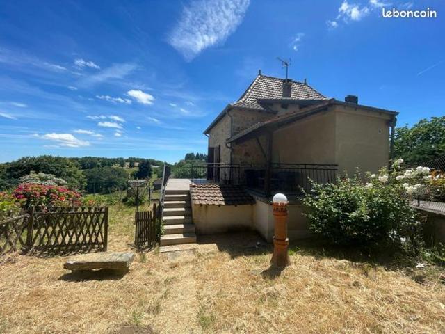 Maison vente à Figeac, Saint-bressou